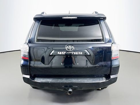 Used 2021 Toyota 4Runner SR5 AWD/4WD image 6