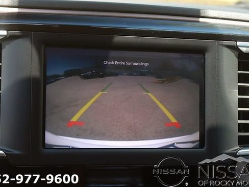 Used 2023 Chrysler Voyager LX FWD image 25