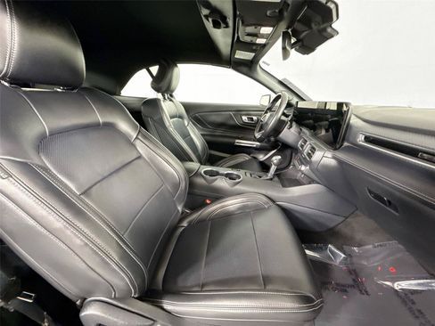 Used 2025 Ford Mustang Premium RWD image 42