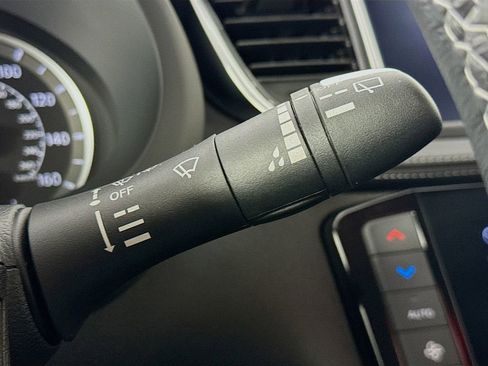 Used 2025 INFINITI QX50 Luxe image 13