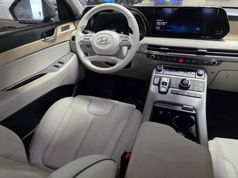 Used 2023 Hyundai Palisade Limited image 19
