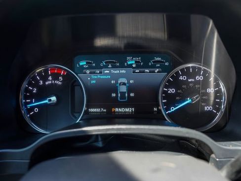 Used 2018 Ford F250 Lariat w/ Lariat Value Package AWD/4WD image 8