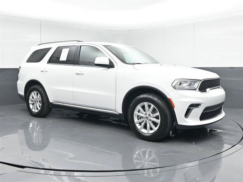 Used 2021 Dodge Durango SXT RWD image 3