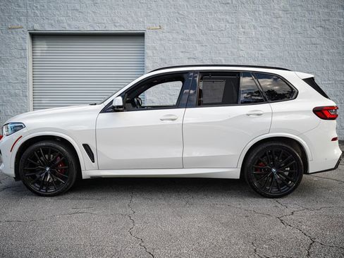 Used 2022 BMW X5 xDrive40i w/ M Sport Package AWD/4WD image 9
