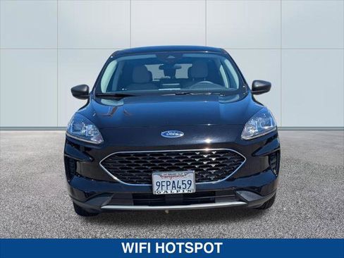Certified 2022 Ford Escape SE image 8