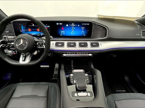 New 2026 Mercedes-Benz GLE 53 AMG 4MATIC Coupe image 5