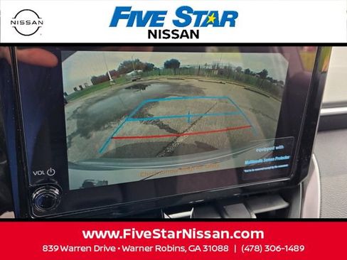 Used 2024 Toyota Corolla LE w/ LE Convenience Package FWD image 21