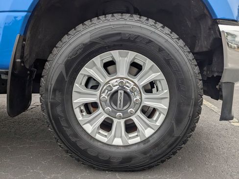 Used 2020 Ford F250 XL w/ STX Appearance Package image 11