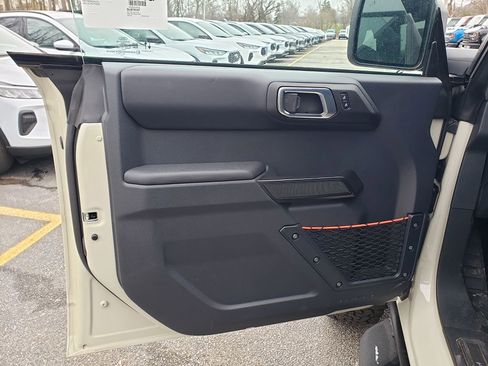 New 2025 Ford Bronco Raptor AWD/4WD image 10