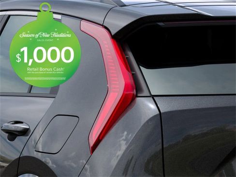 New 2025 Kia Niro SX Touring image 11