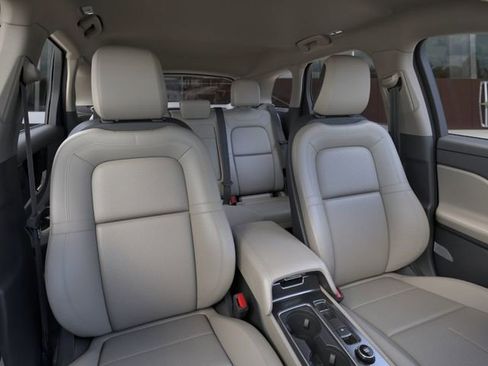 New 2026 Lincoln Corsair Premiere FWD image 10