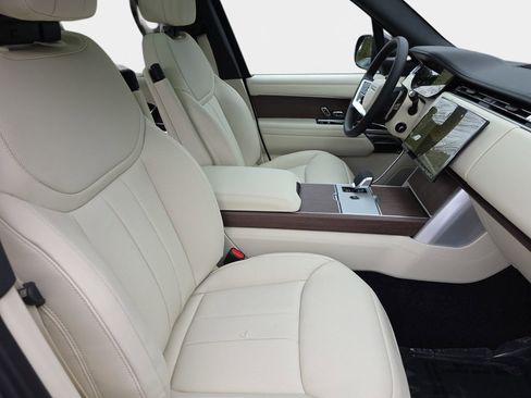 New 2026 Land Rover Range Rover SE AWD/4WD image 10
