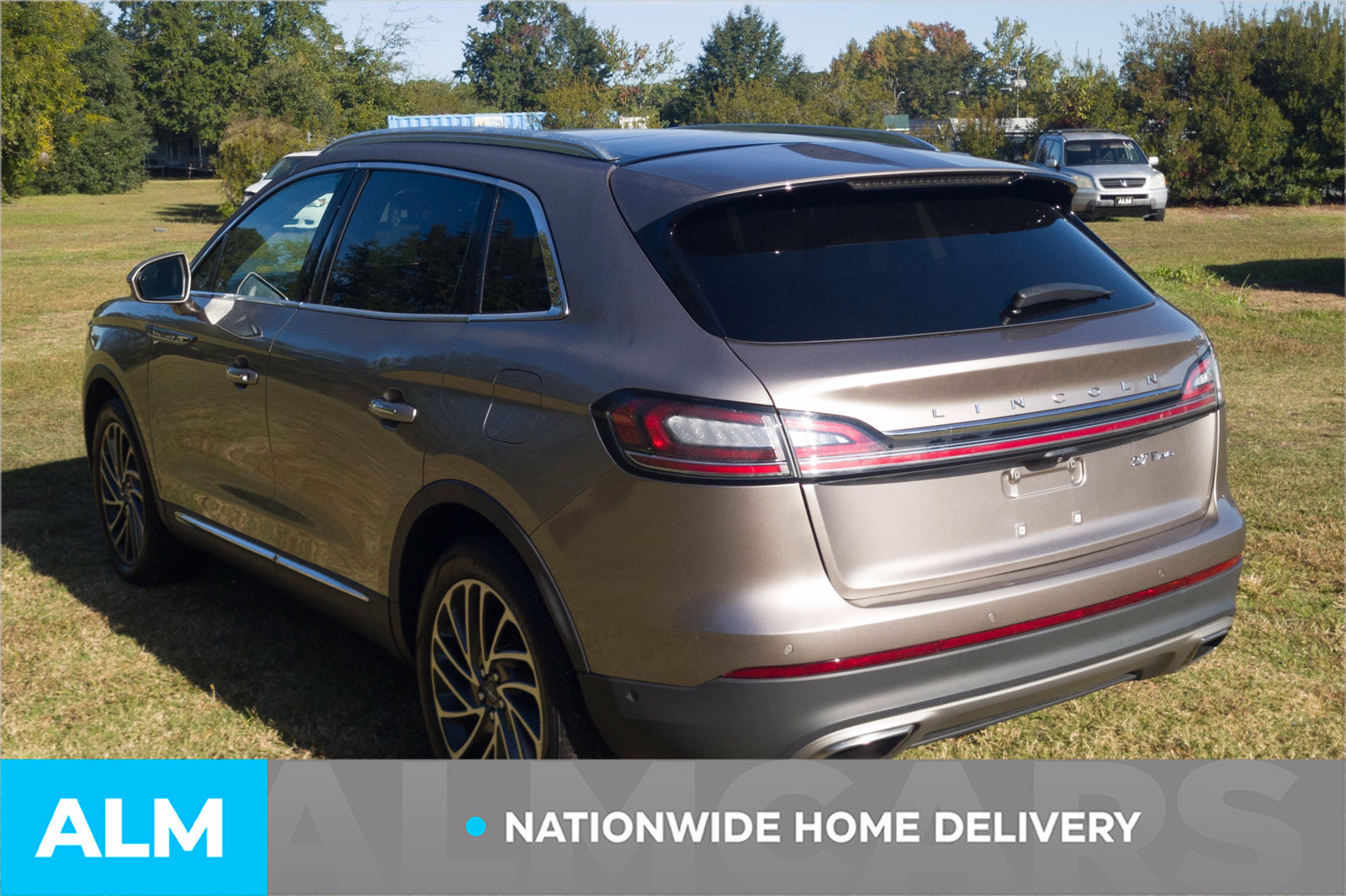 Used 2020 Lincoln Nautilus Reserve w/ Equipment Group 201A AWD/4WD image 4