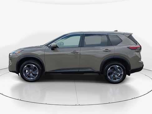 Used 2025 Nissan Rogue SV FWD image 10
