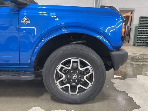 Certified 2023 Ford Bronco Outer Banks AWD/4WD image 12