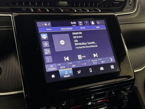 Certified 2025 Jeep Grand Cherokee L Altitude image 17