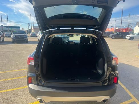 Used 2021 Ford Escape SE w/ Convenience Package image 11