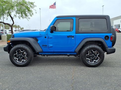 Used 2021 Jeep Wrangler Sport S image 4