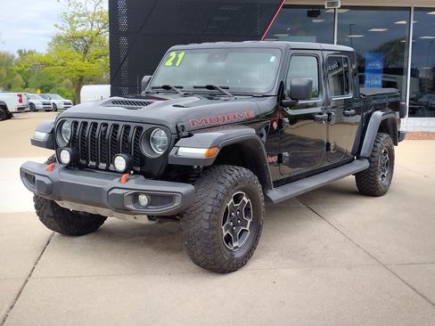Used 2021 Jeep Gladiator Mojave w/ Dual Top Group AWD/4WD image 1