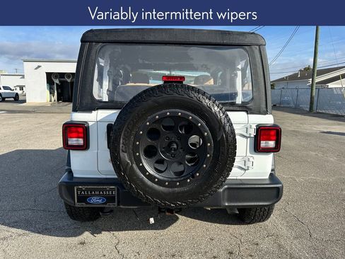 Used 2021 Jeep Wrangler Sport image 14