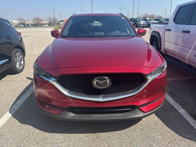 Used 2019 MAZDA CX-5 Signature AWD/4WD image 3