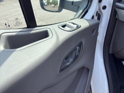 New 2025 Ford Transit 250 Base image 9