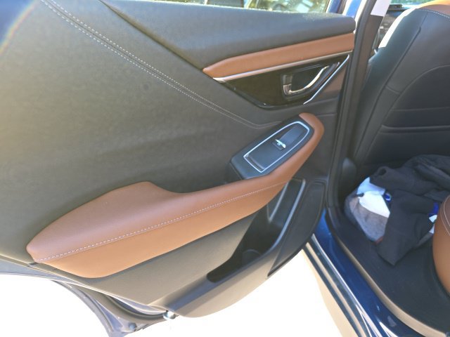 Used 2022 Subaru Outback Touring XT AWD/4WD image 19