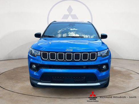 Used 2024 Jeep Compass Limited AWD/4WD image 8