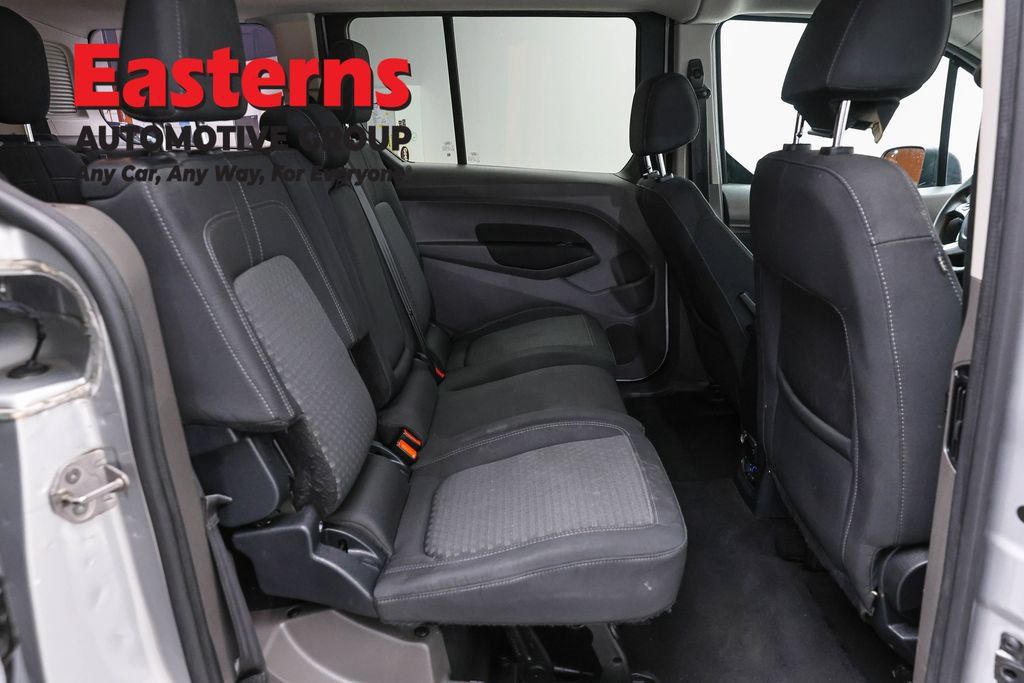 Used 2021 Ford Transit Connect XLT FWD image 22