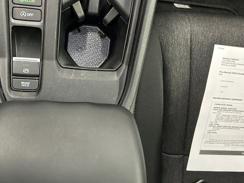 Certified 2025 Honda Accord SE image 33