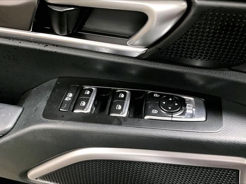 Used 2025 Kia Telluride S AWD/4WD image 35