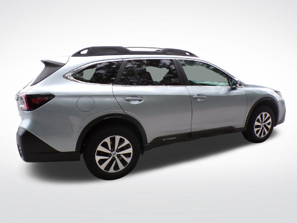 Used 2021 Subaru Outback Premium w/ Popular Package #1 AWD/4WD image 8