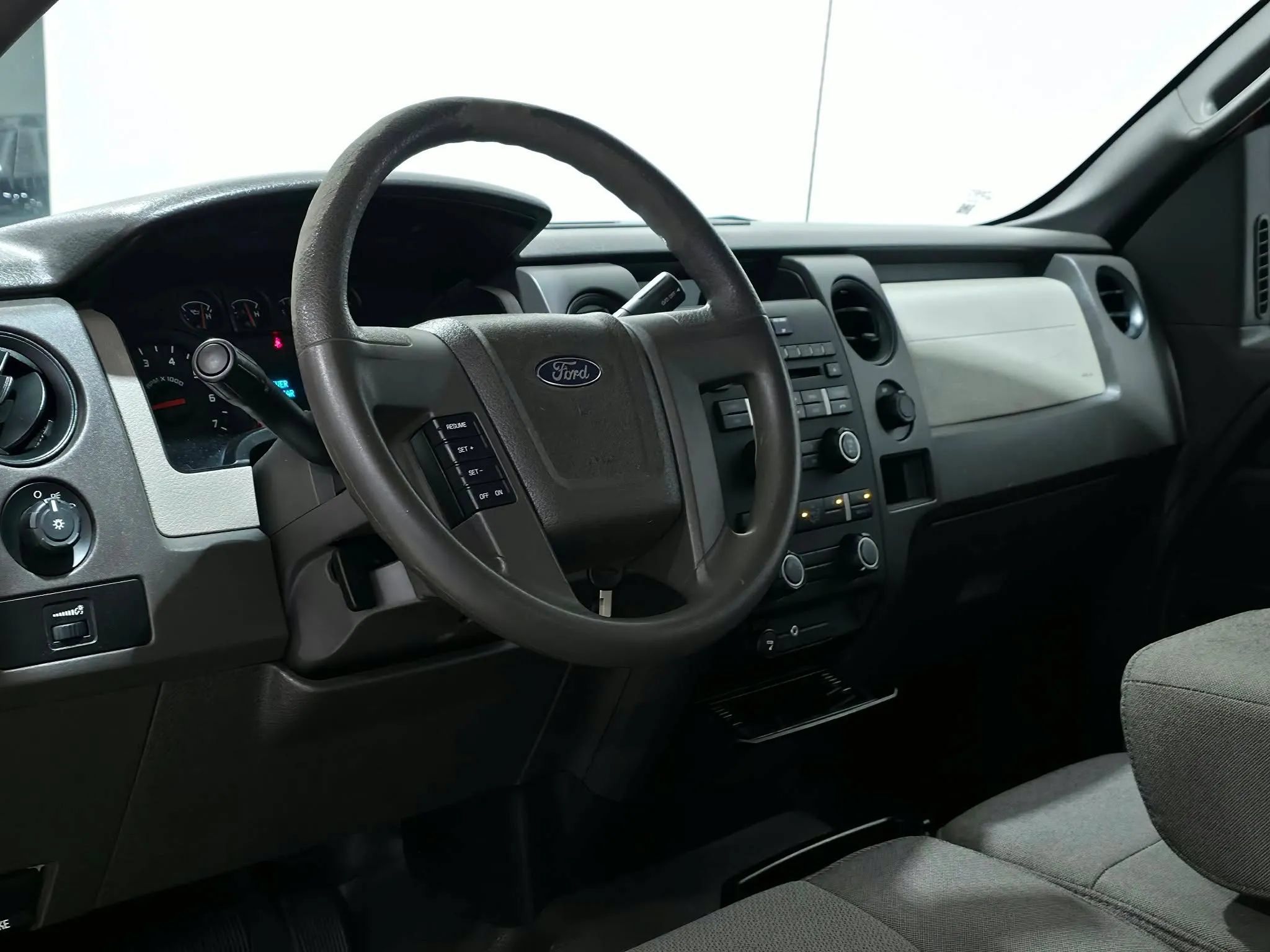 Used 2009 Ford F150 STX RWD image 9