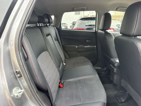Used 2024 Mitsubishi Outlander Sport SE AWD/4WD image 30