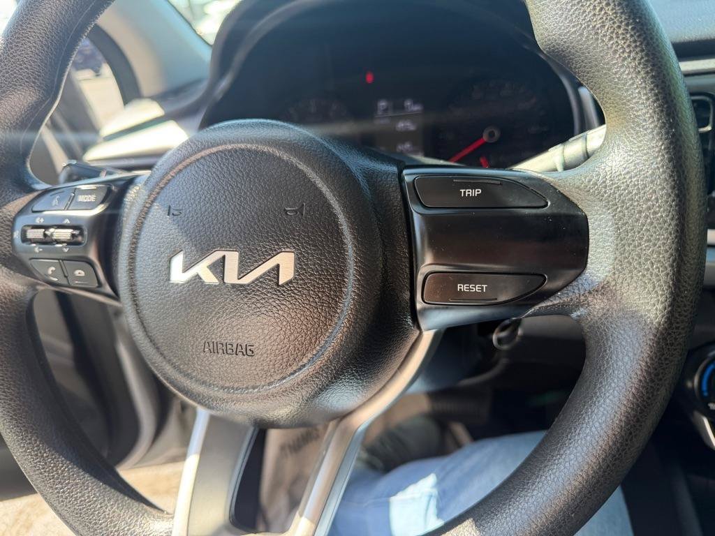 Used 2023 Kia Rio LX FWD image 32