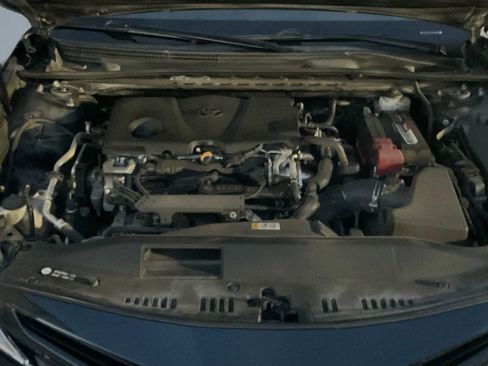 Used 2019 Toyota Camry SE image 31