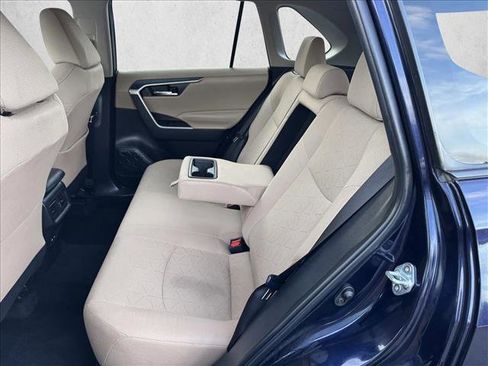 Used 2024 Toyota RAV4 XLE image 17