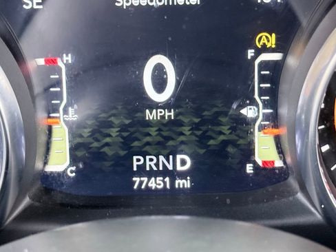 Used 2021 Jeep Gladiator Sport image 16