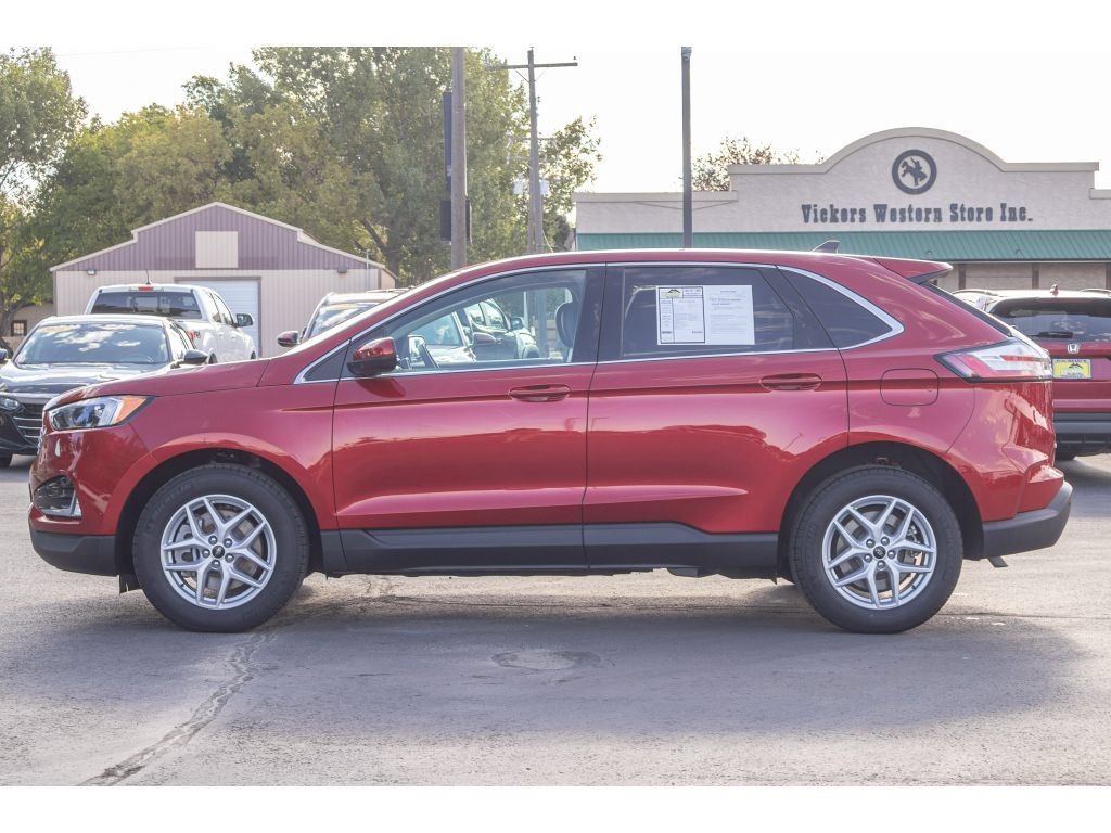 Used 2024 Ford Edge SEL w/ Convenience Package AWD/4WD image 6