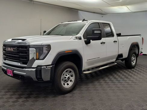 Used 2024 GMC Sierra 2500 Pro w/ Convenience Package image 1