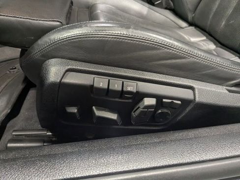 Used 2015 BMW 650i xDrive Convertible image 25