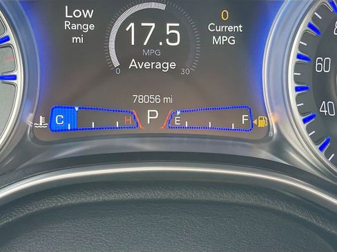 Used 2021 Chrysler 300 S w/ S Model Appearance Package RWD image 12