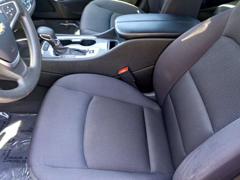 Used 2023 Chevrolet Malibu LT FWD image 10