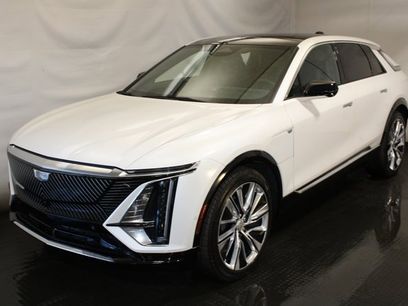 Certified 2024 Cadillac Lyriq Luxury w/ LPO, Floor Liner Package