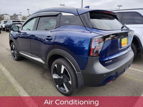 Used 2025 Nissan Kicks SR image 5