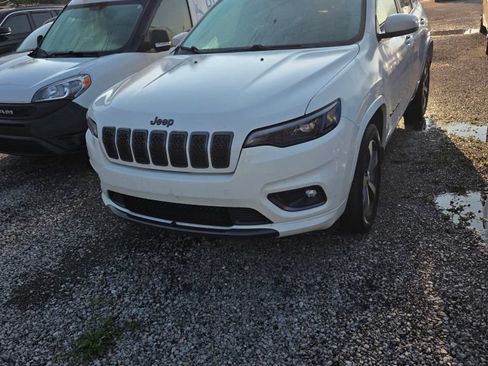 Used 2019 Jeep Cherokee High Altitude AWD/4WD image 2