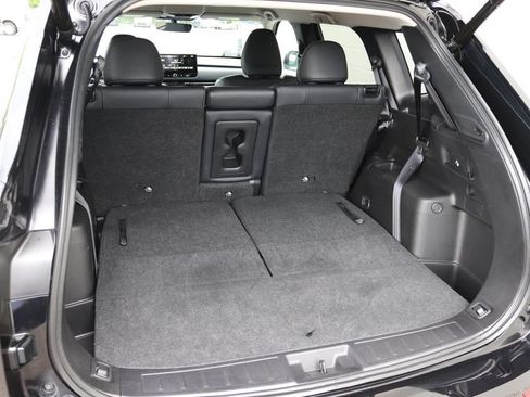Used 2025 Mitsubishi Outlander SE AWD/4WD image 21