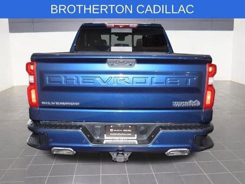 Certified 2022 Chevrolet Silverado 1500 High Country w/ Technology Package AWD/4WD image 4