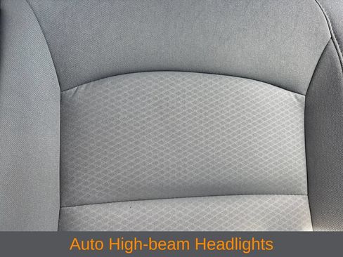 Used 2025 Chevrolet Malibu LT FWD image 7