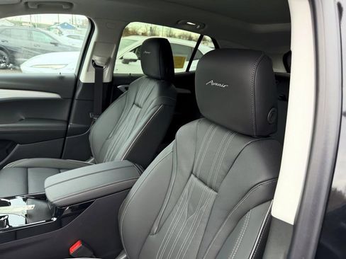 New 2026 Buick Envision Avenir image 10